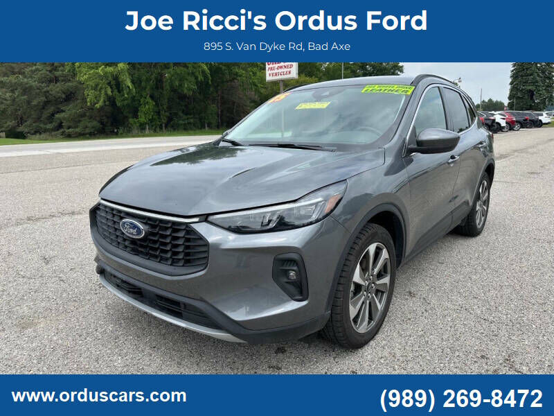 2025 FORD Escape