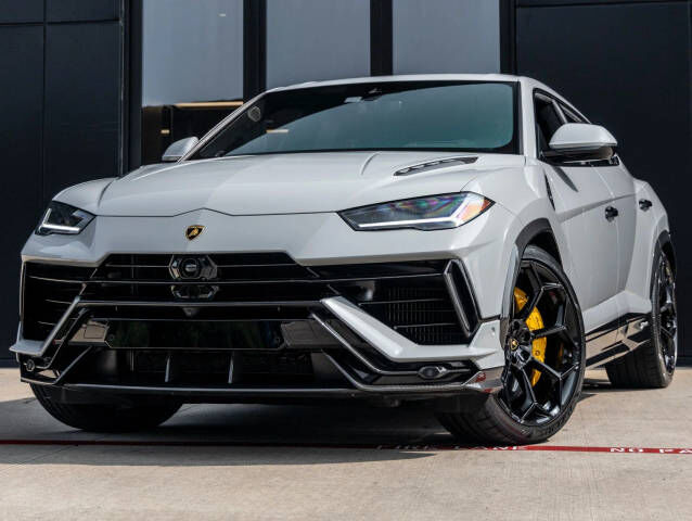2024 LAMBORGHINI URUS