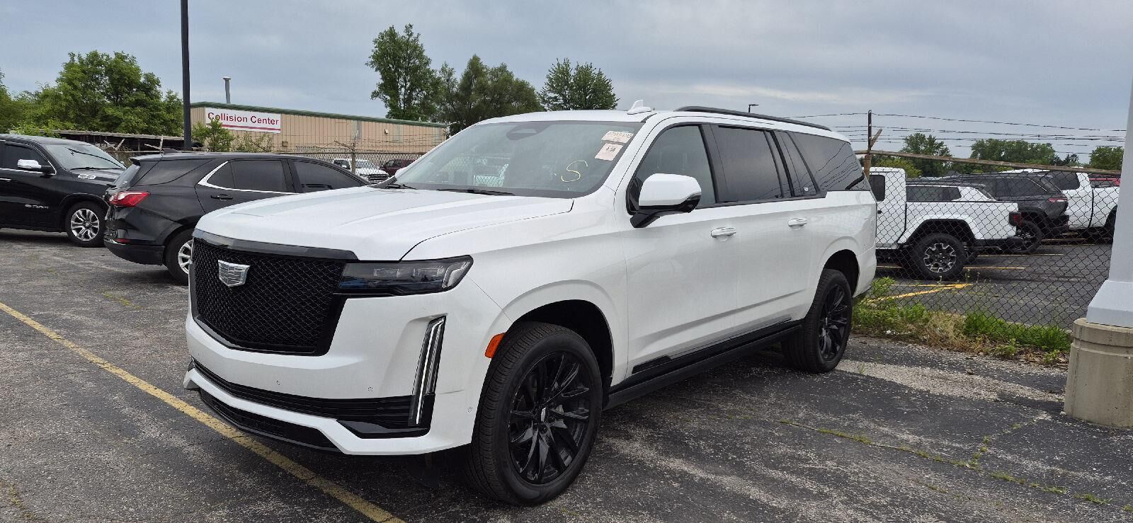 2023 CADILLAC Escalade ESV