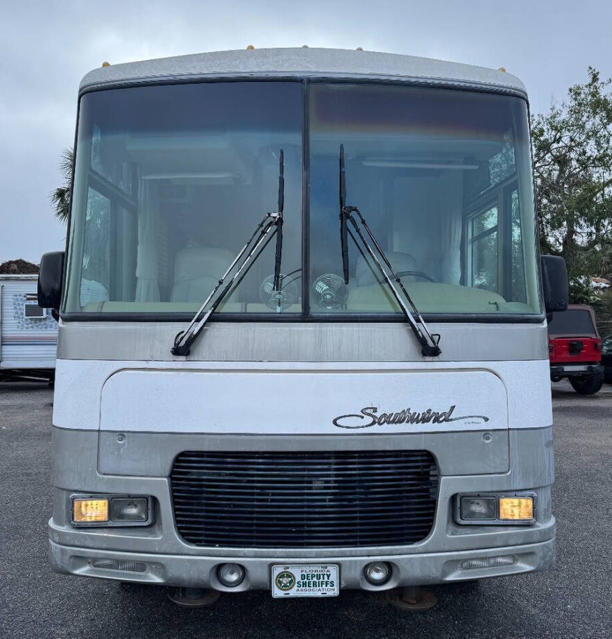 1999 FORD Motorhome Chassis