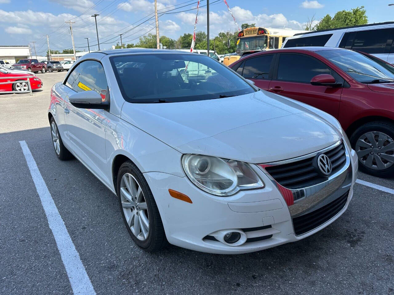 2011 VOLKSWAGEN Eos