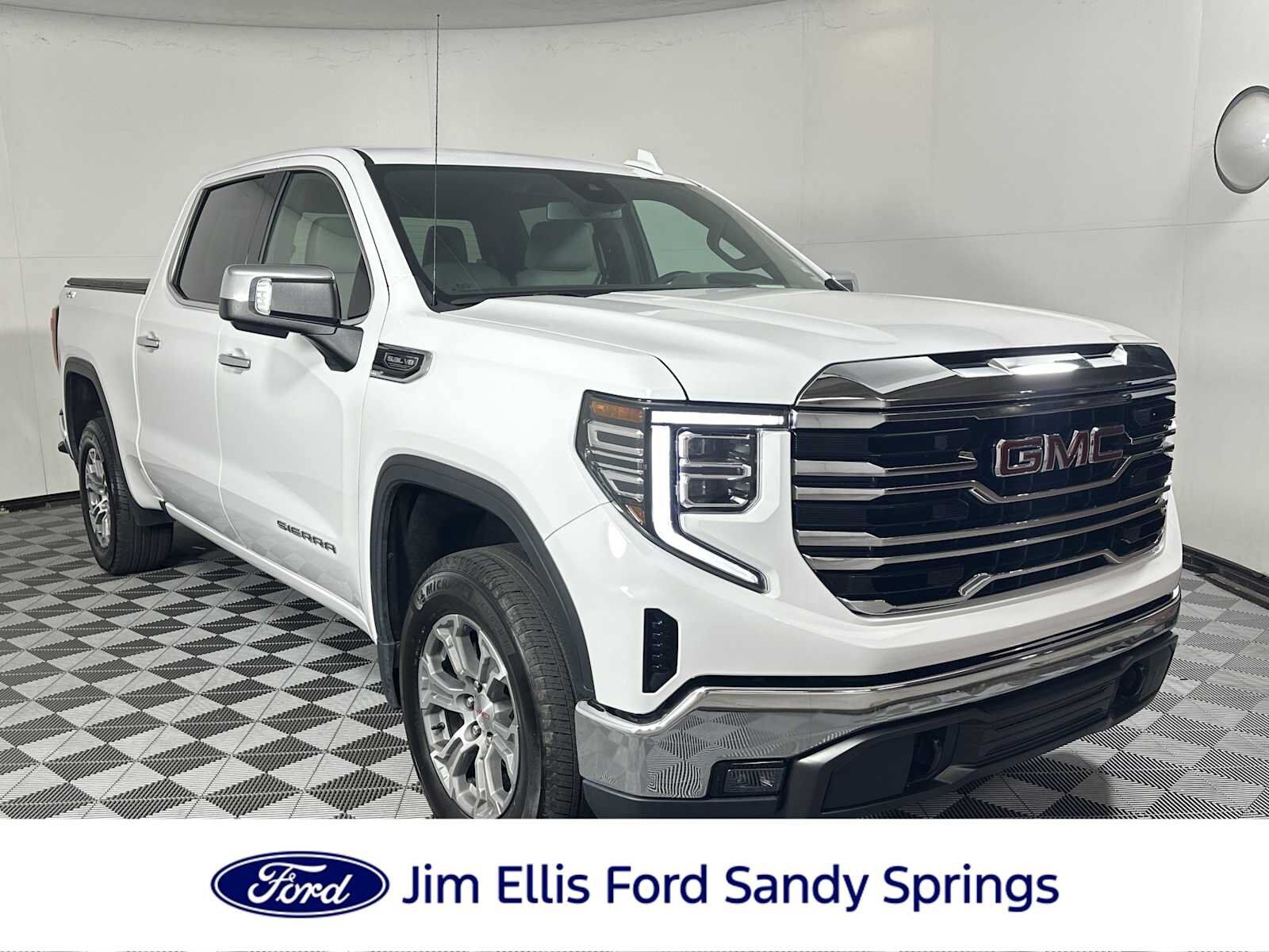 2024 GMC Sierra