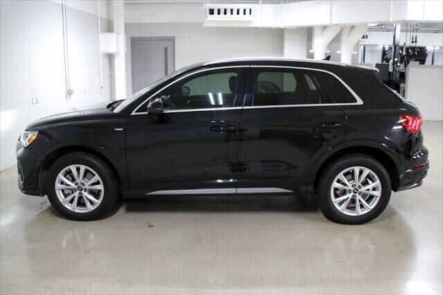 2022 Audi Q3