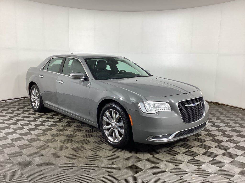 2018 CHRYSLER 300