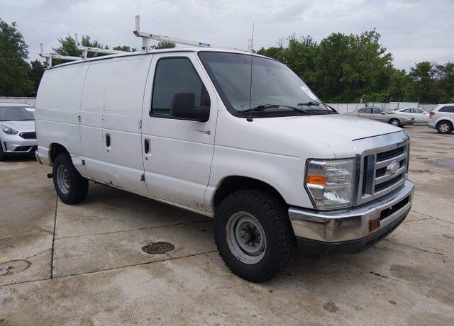 2014 FORD E-350