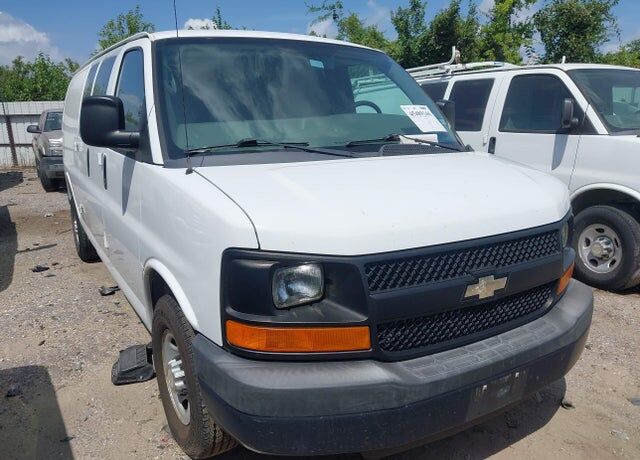 2012 CHEVROLET Express