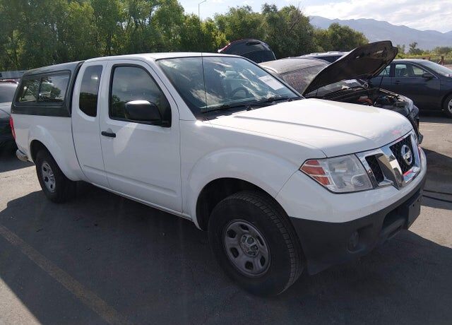 2016 NISSAN Frontier