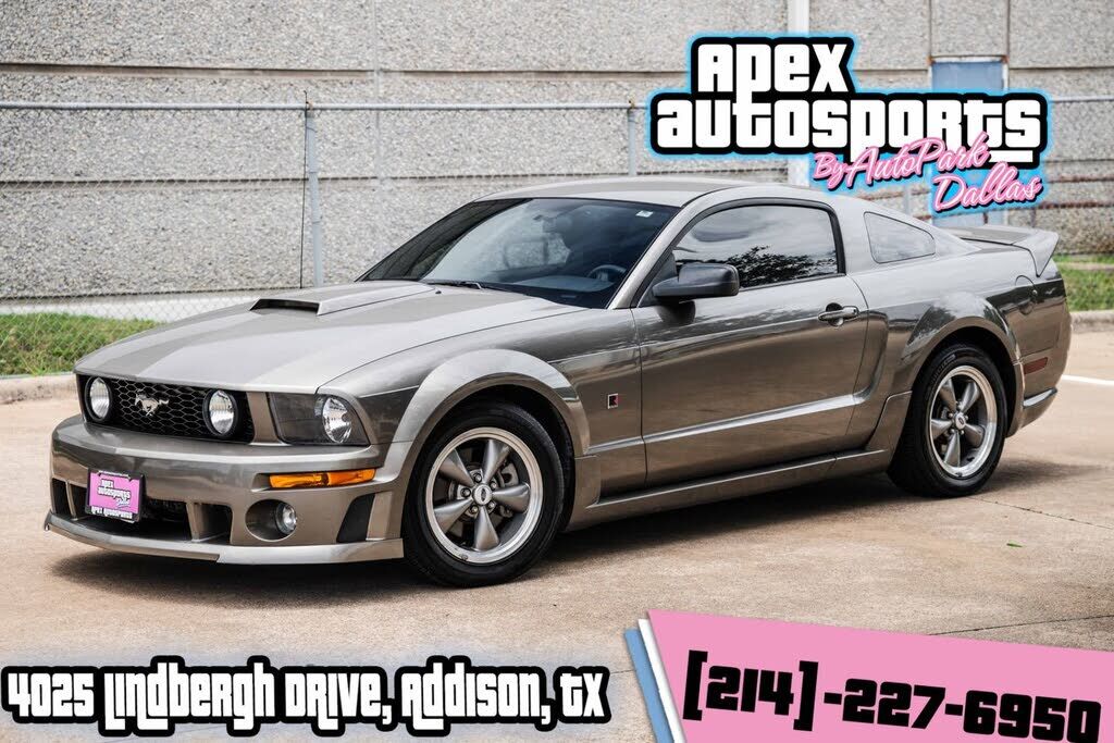2005 FORD Mustang