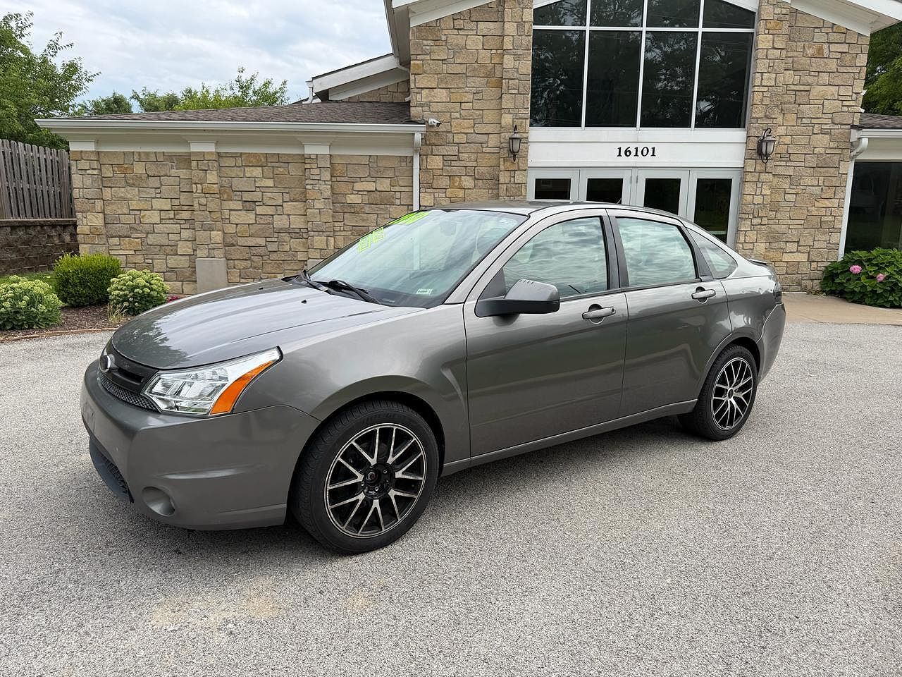 2010 FORD Focus