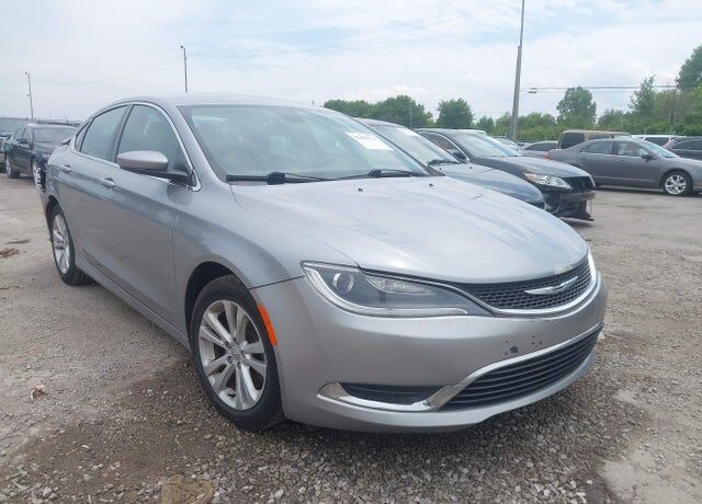 2015 CHRYSLER 200
