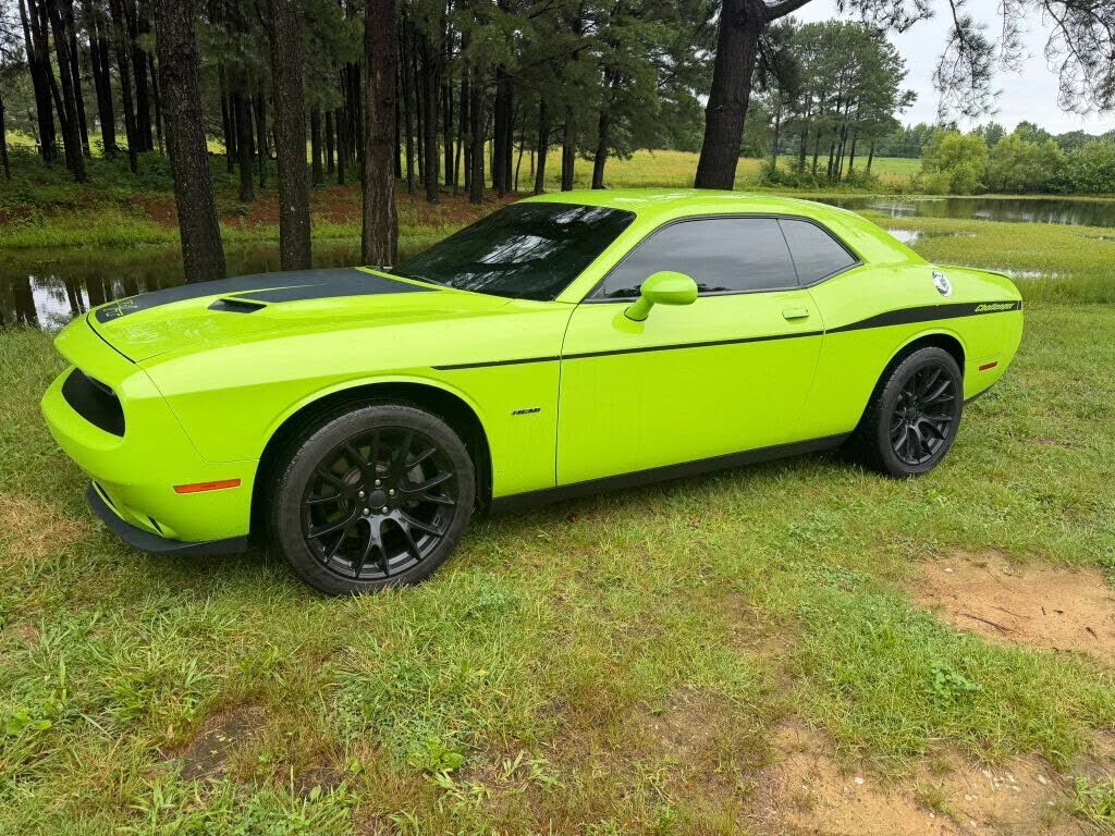 2015 DODGE Challenger
