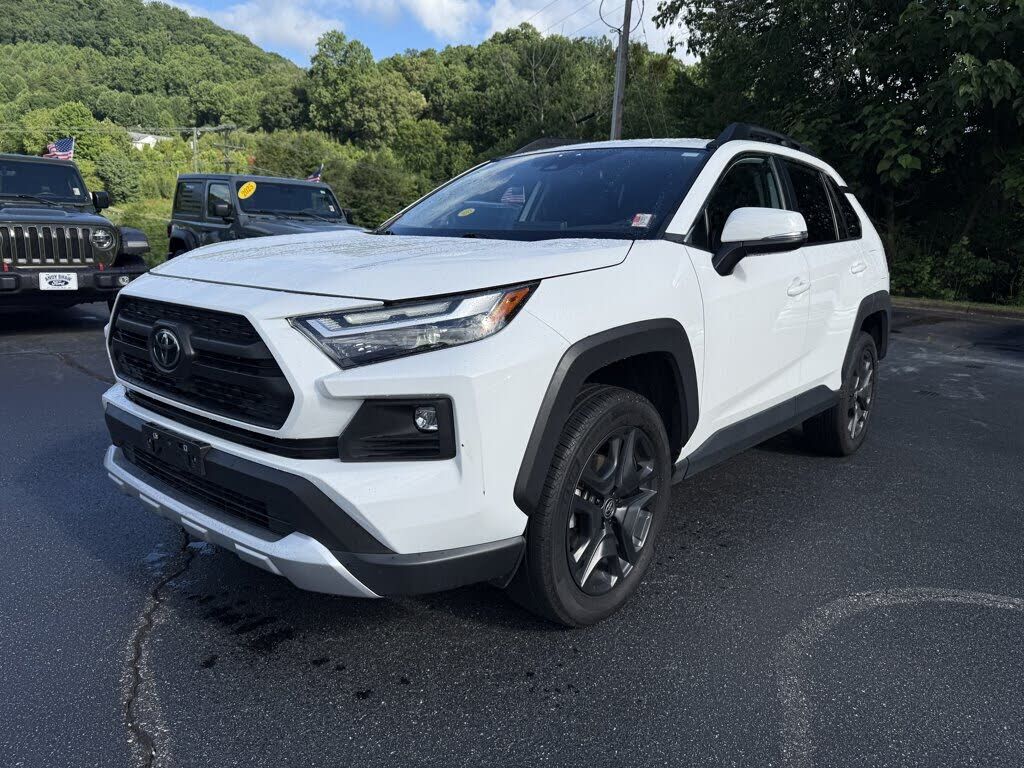 2024 TOYOTA RAV4