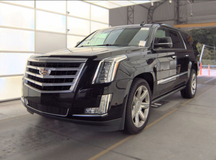 2018 CADILLAC Escalade ESV