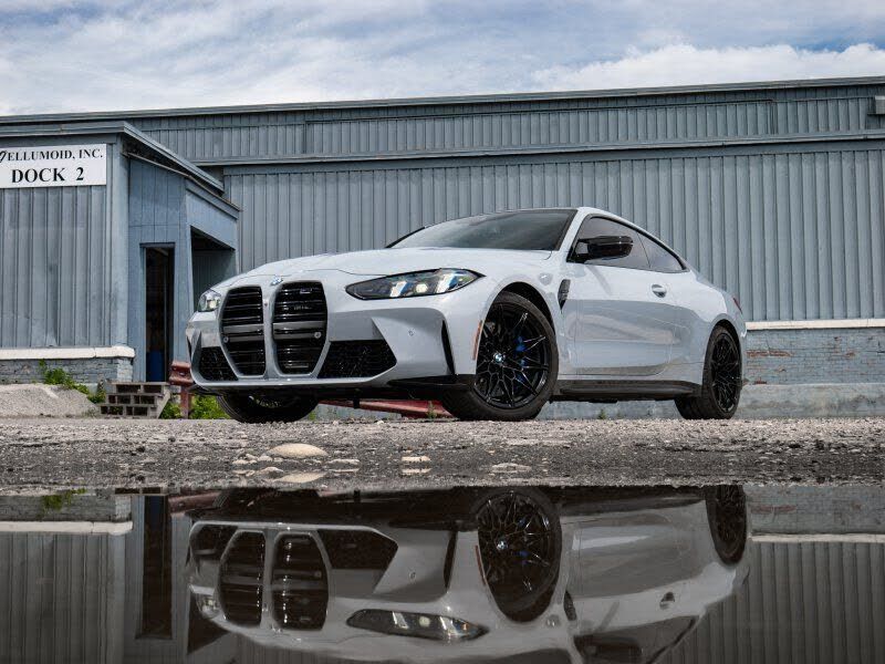 2025 BMW M4