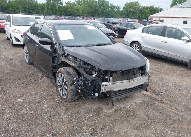 2017 NISSAN Altima