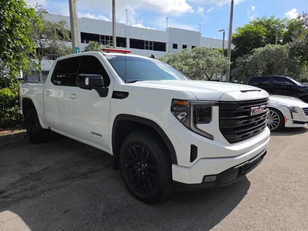2025 GMC Sierra