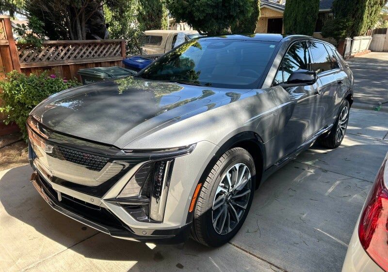 2024 CADILLAC Lyriq