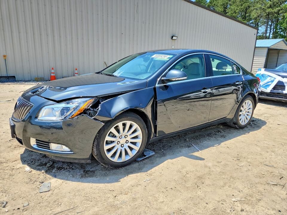 2013 BUICK Regal