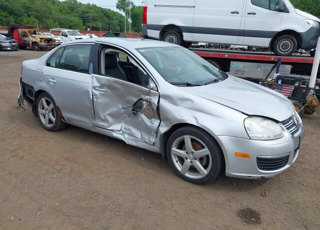 2009 VOLKSWAGEN Jetta