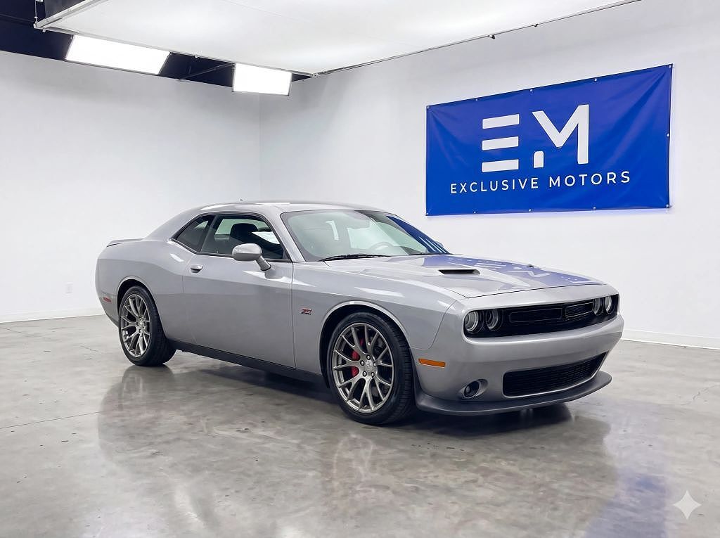 2016 DODGE Challenger