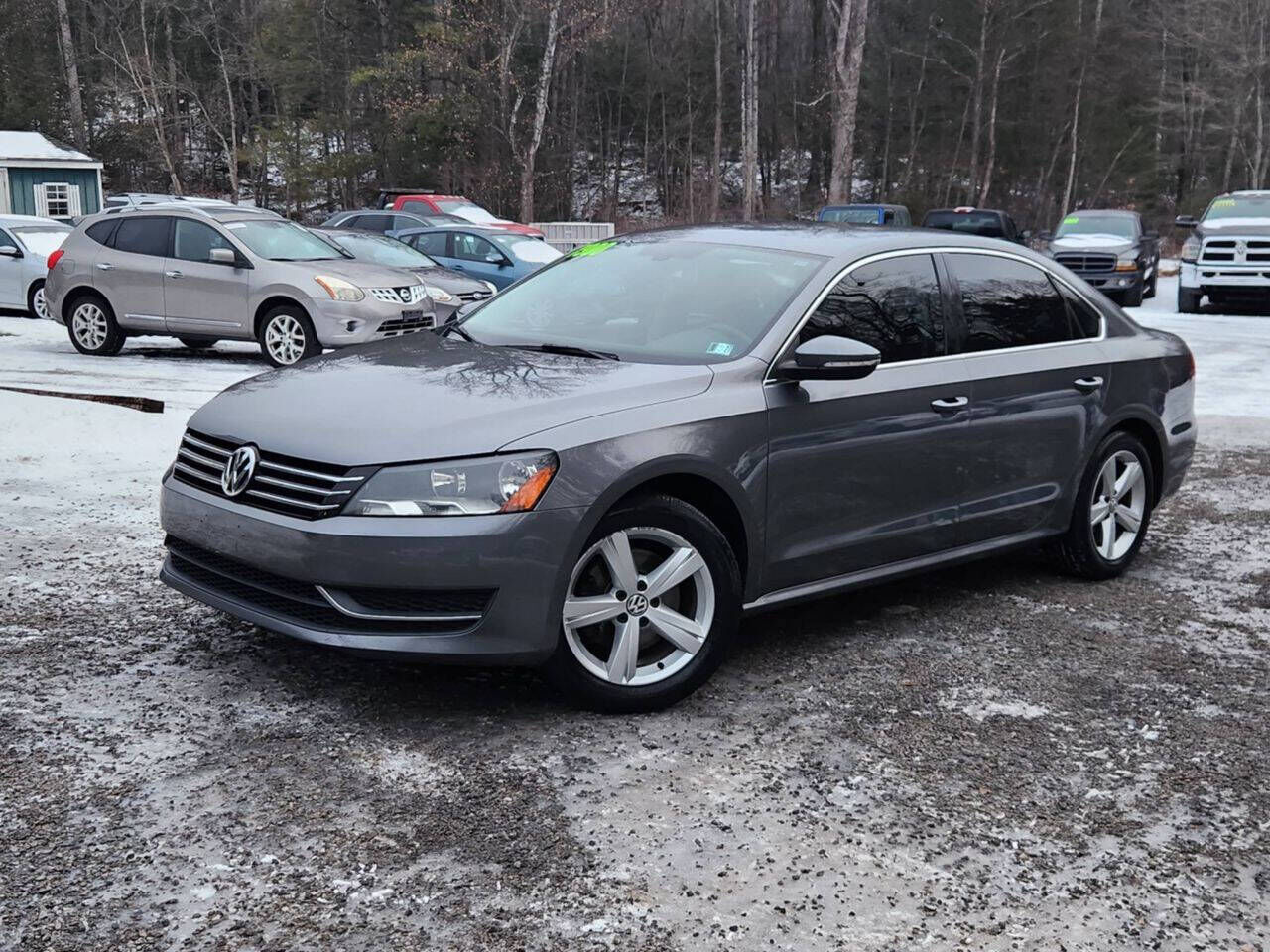 2012 VOLKSWAGEN Passat