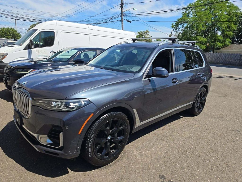 2020 BMW X7