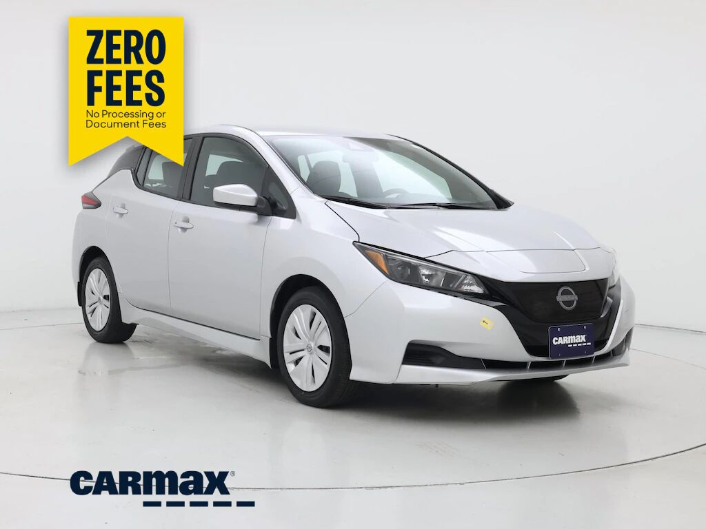 2025 NISSAN Leaf