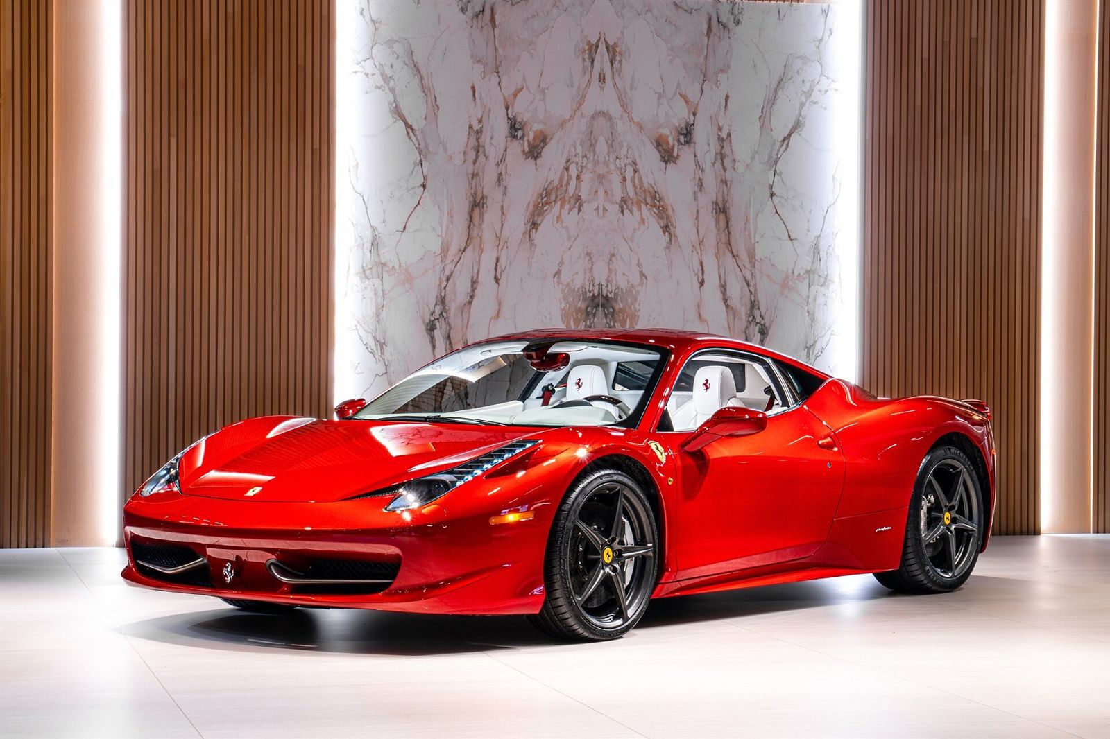 2010 FERRARI 458 Italia