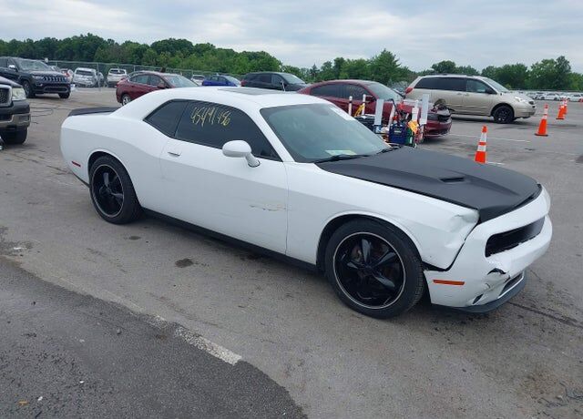 2016 DODGE Challenger