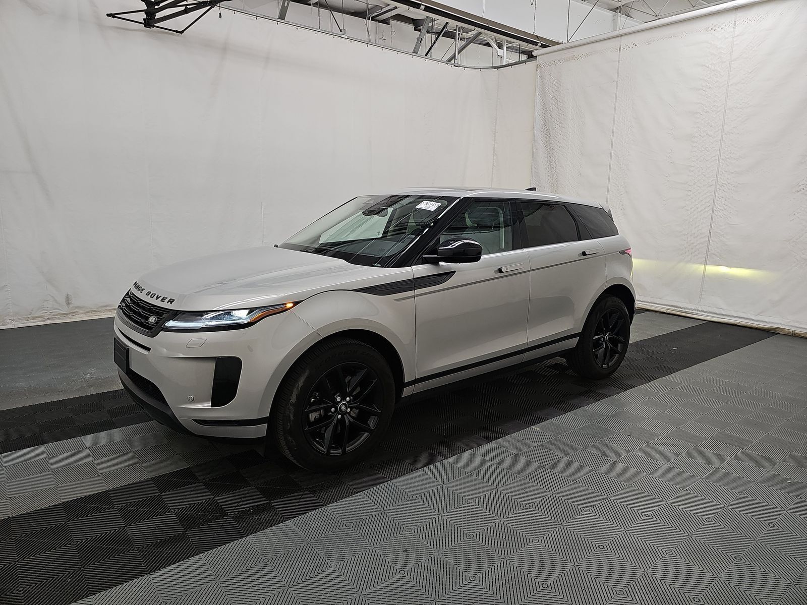 2024 LAND ROVER Range Rover Evoque