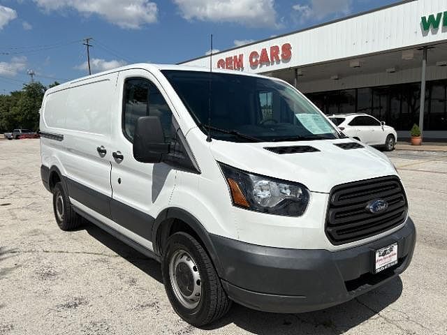 2018 FORD Transit