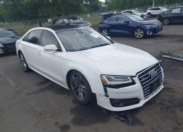 2016 AUDI A8