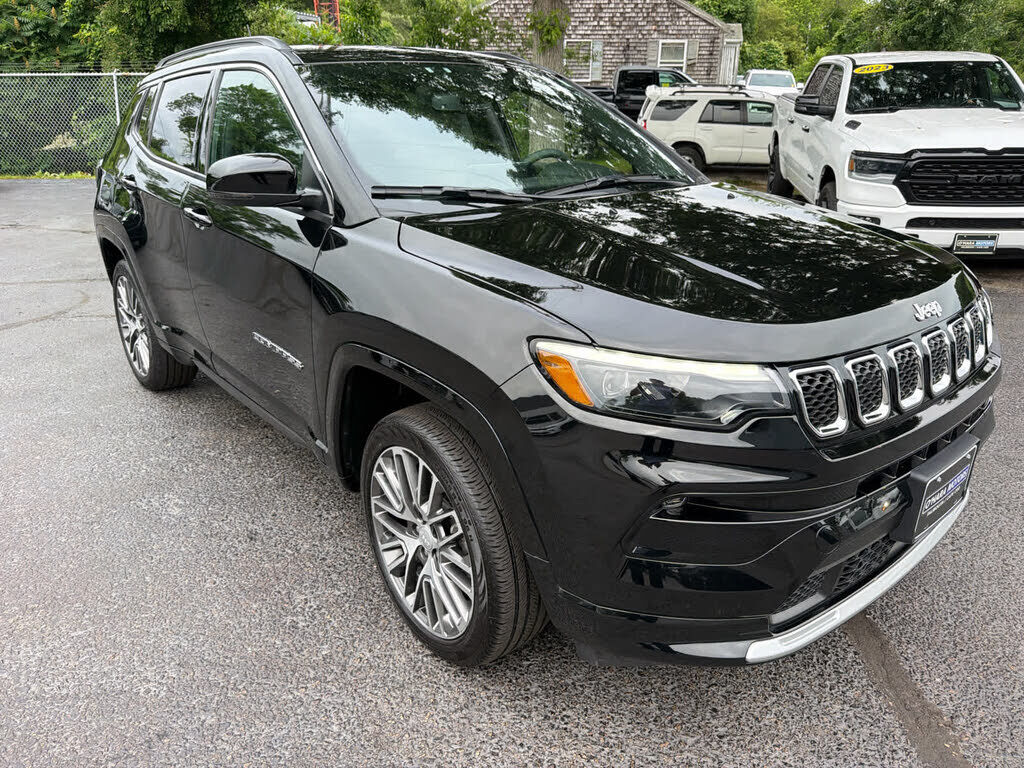 2024 JEEP Compass
