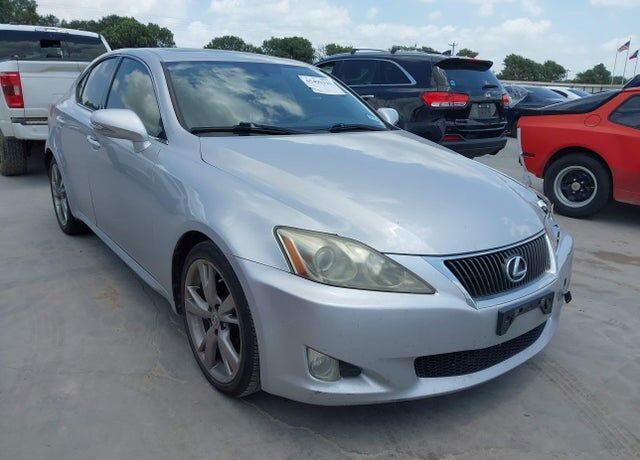 2010 LEXUS IS