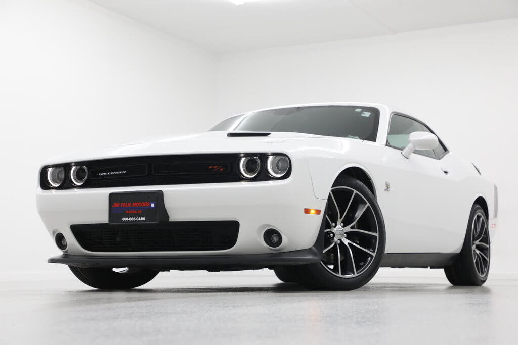 2015 DODGE Challenger