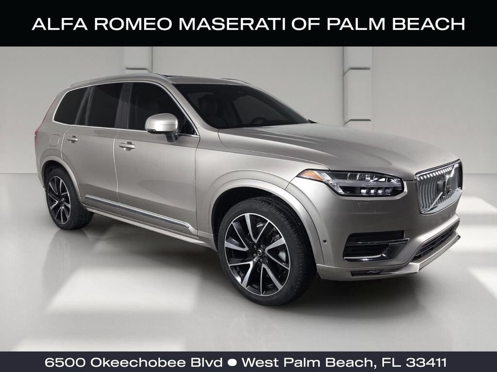 2023 VOLVO XC90