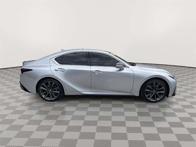 2023 LEXUS IS