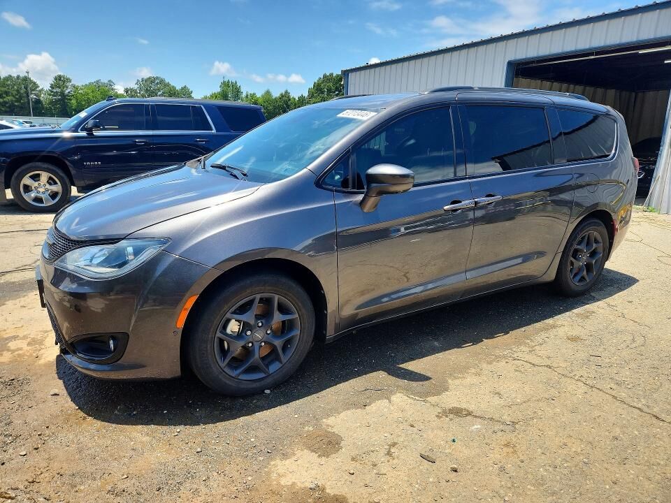 2019 CHRYSLER Pacifica