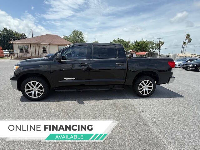 2011 TOYOTA Tundra