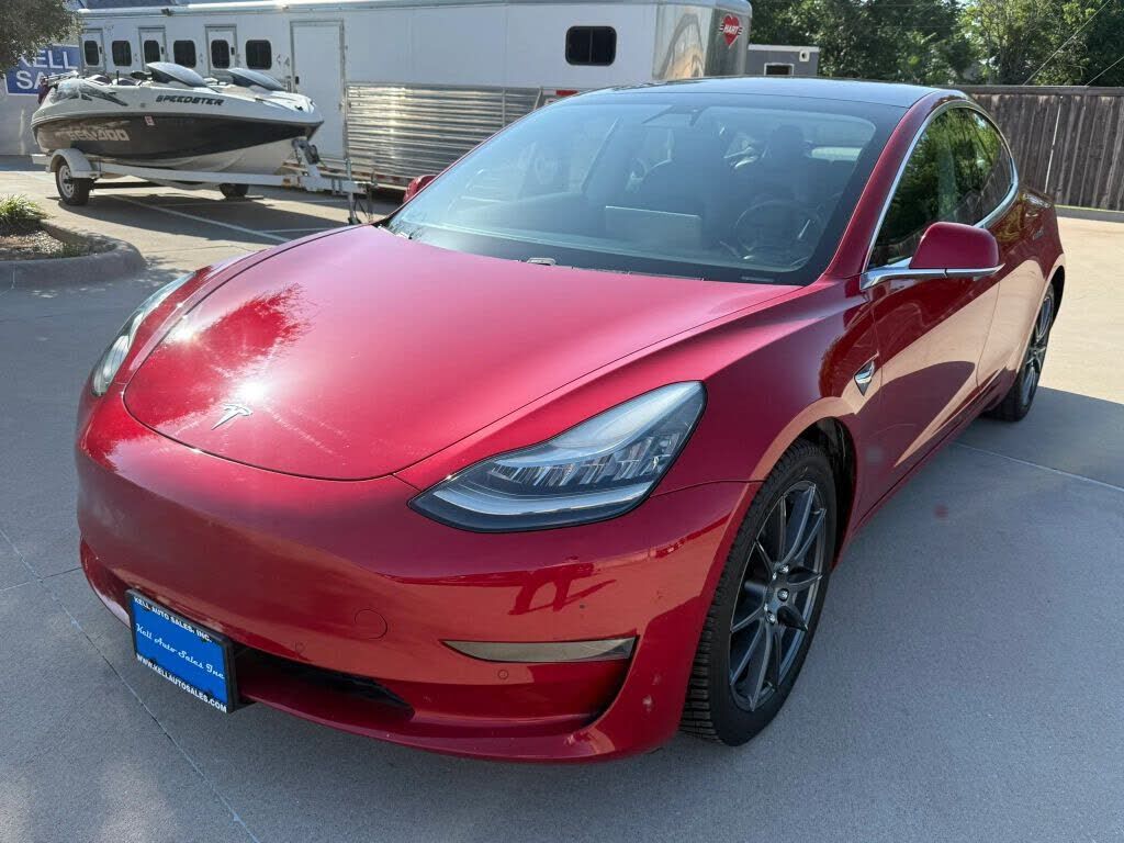 2018 TESLA Model 3