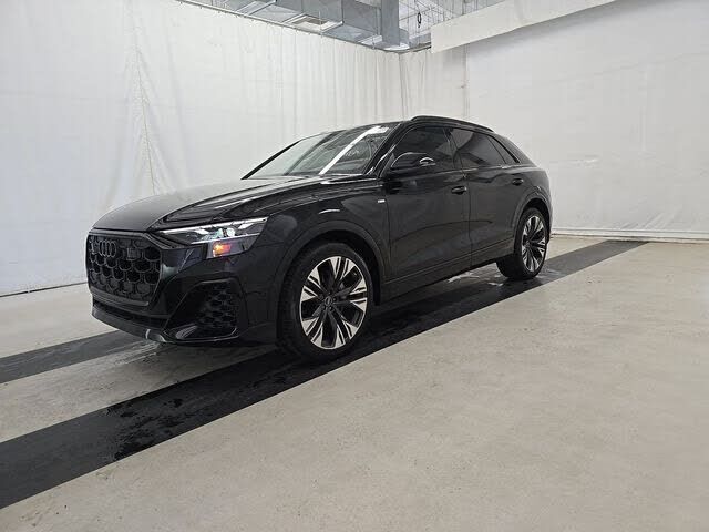 2025 AUDI Q8