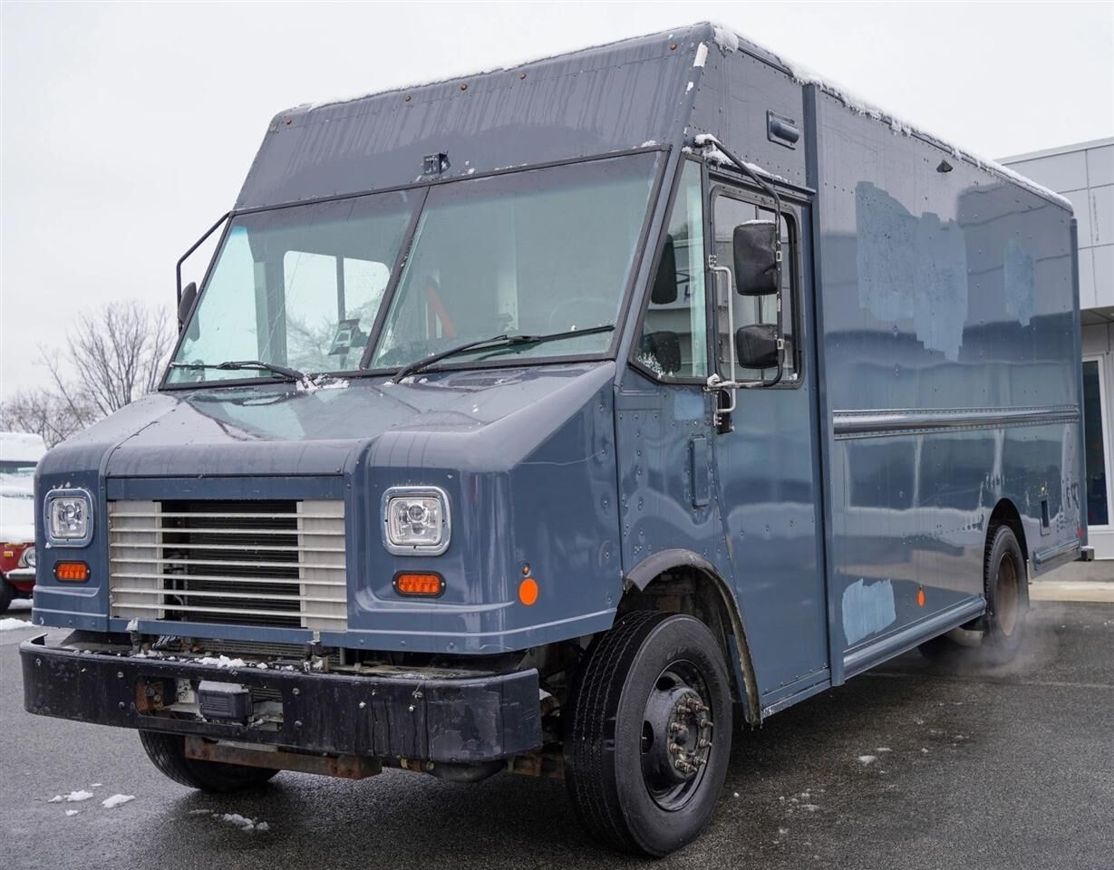 2021 FORD Commercial Chassis