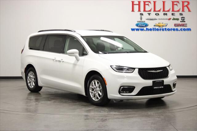 2022 CHRYSLER Pacifica