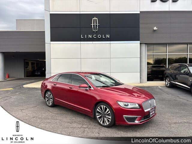 2017 LINCOLN MKZ