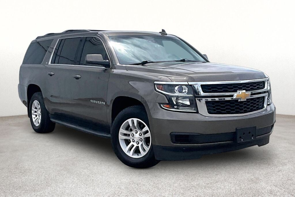 2016 CHEVROLET Suburban