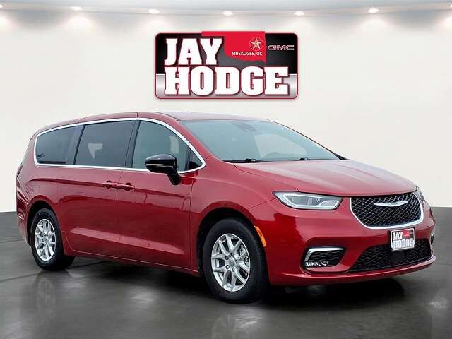2025 CHRYSLER Pacifica