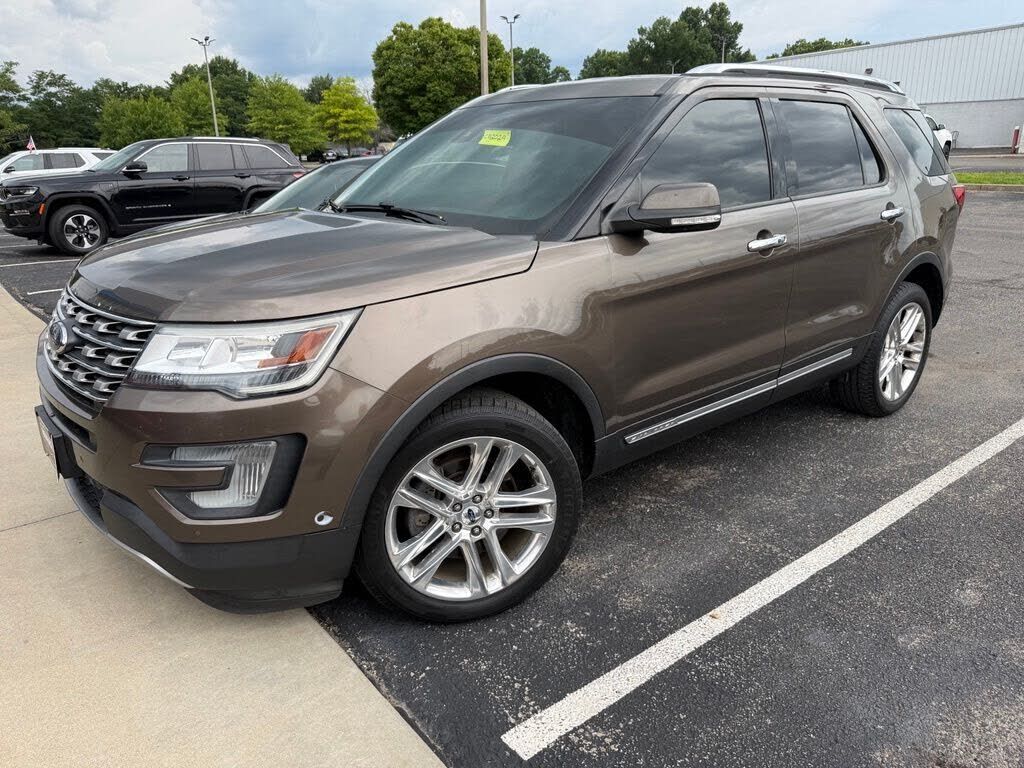2016 FORD Explorer