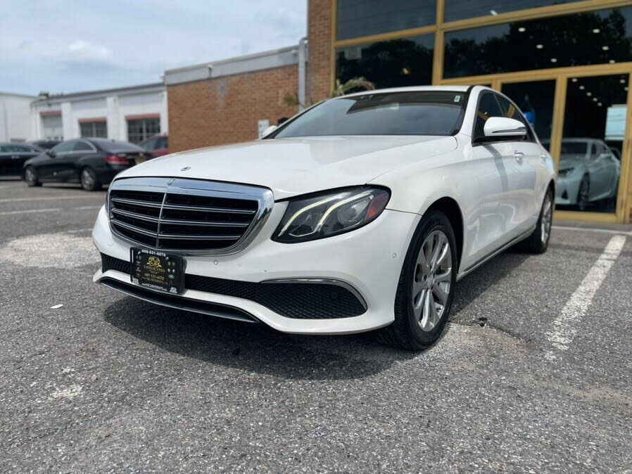 2017 MERCEDES-BENZ E-Class