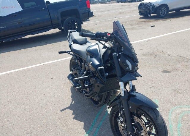 2024 YAMAHA MTN690