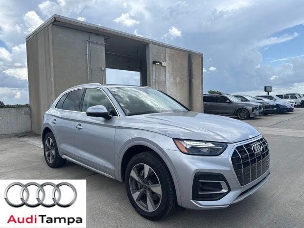 2022 AUDI Q5